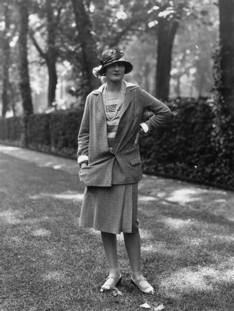 the suit chanel 1920|chanel tweed suit 1920s.